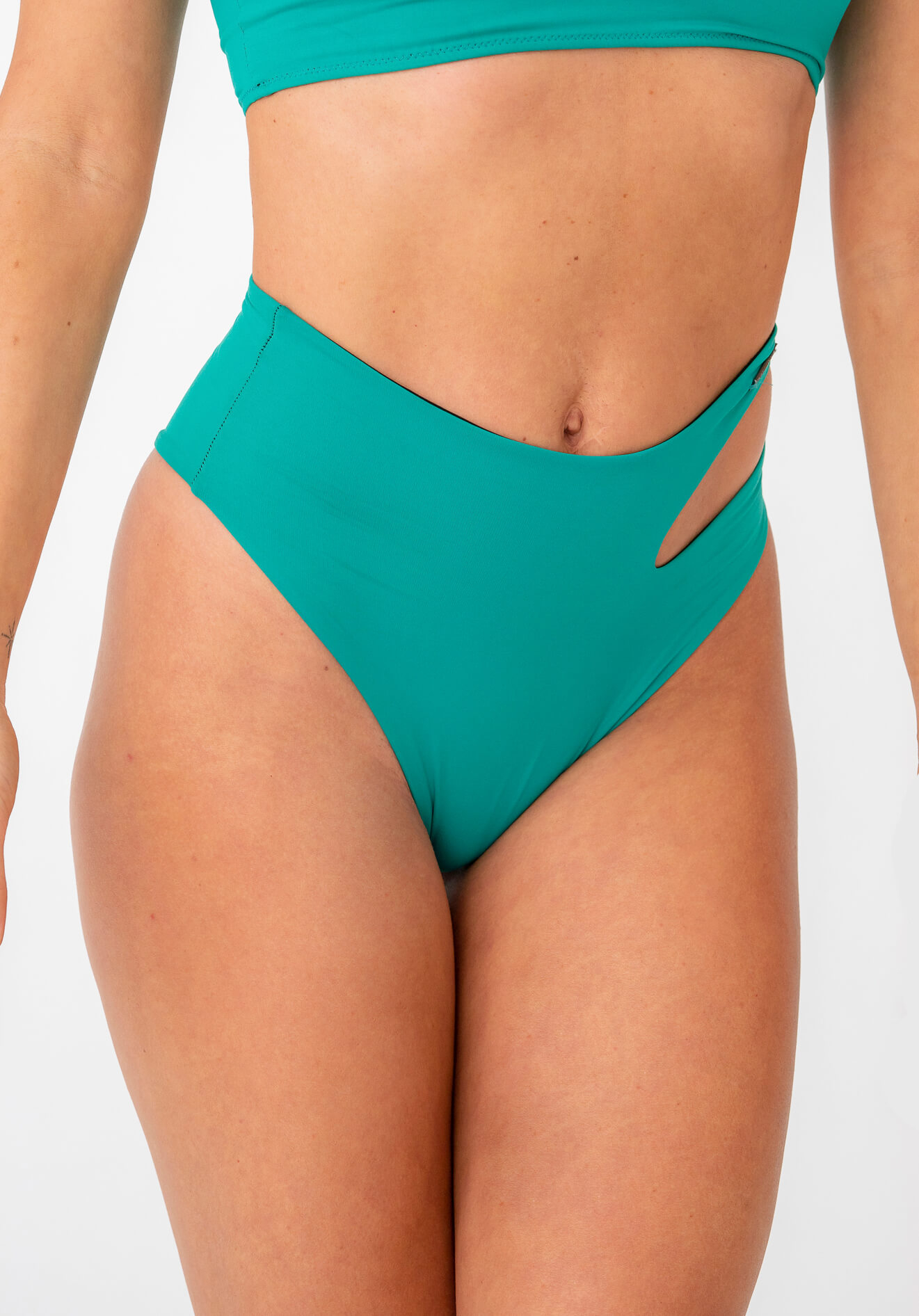 Nebbia - V-Shape Bikini Bottom - One More Rep